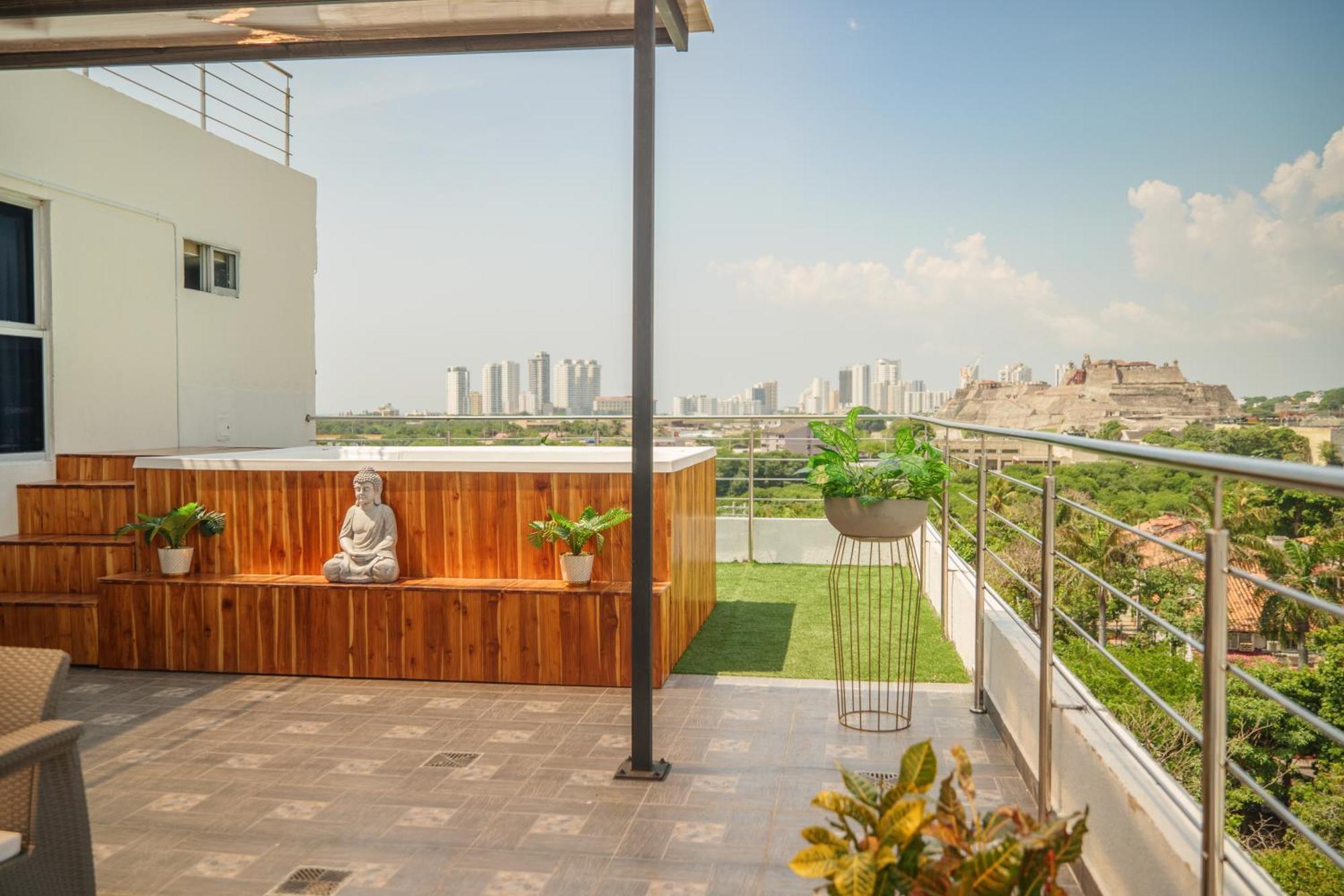 Suite Con Balcon Cerca Al Centro Картахена Экстерьер фото